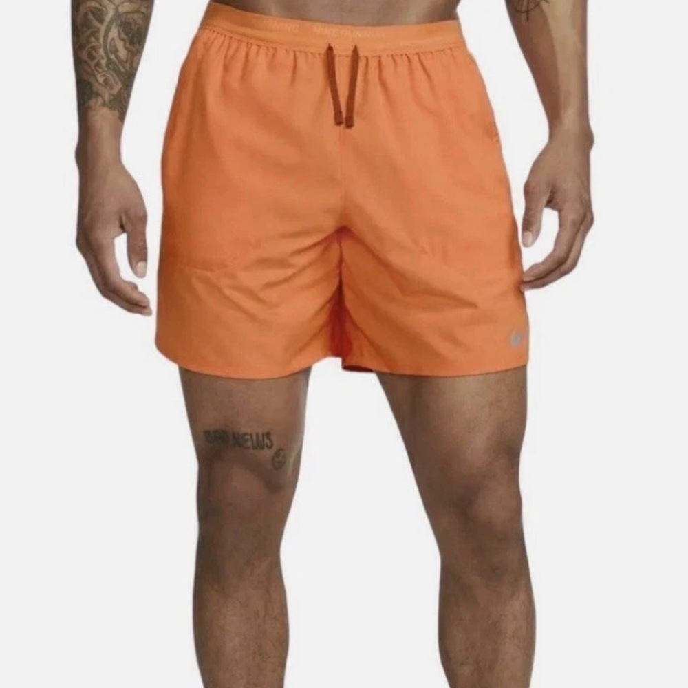 Nike Dri-FIT Stride 7-Inch Brief-Lined Shorts Orange DM4759-885